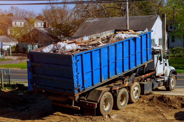 Best Estate Cleanout  in East Lake, FL
